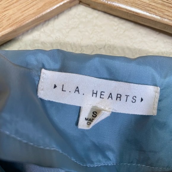 Vintage-Style Pink Wind Breaker - Picture 3 of 3